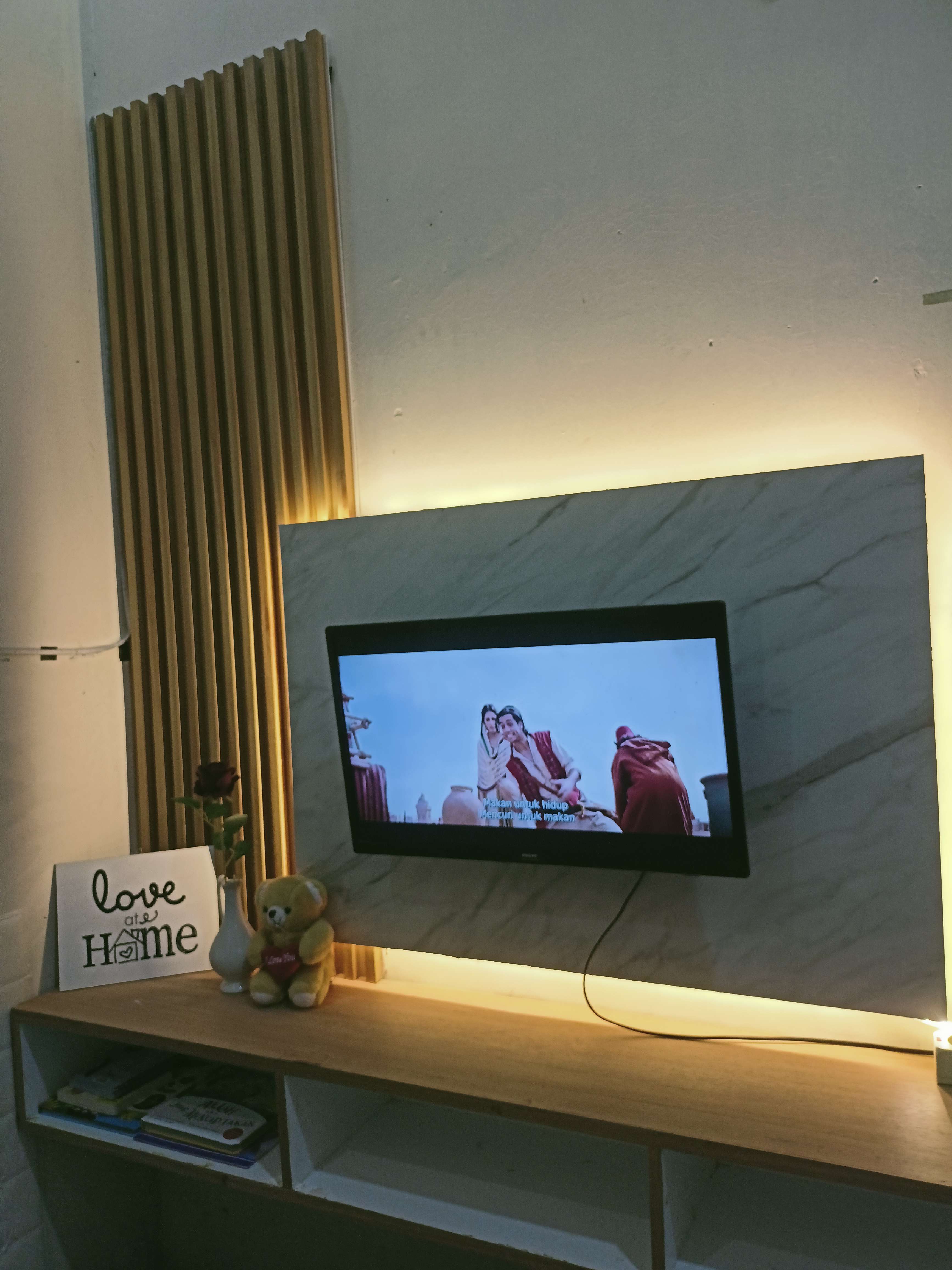 Backdrop tv